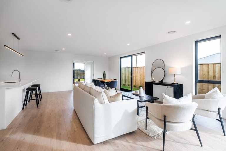 Photo of property in 26 Privet Way, Rolleston, 7678