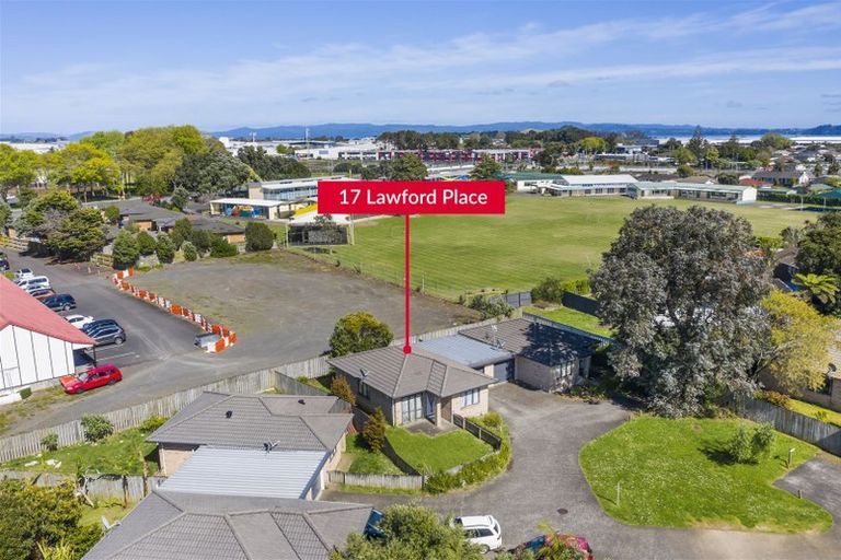 Photo of property in 4/17 Lawford Place, Mangere, Auckland, 2022
