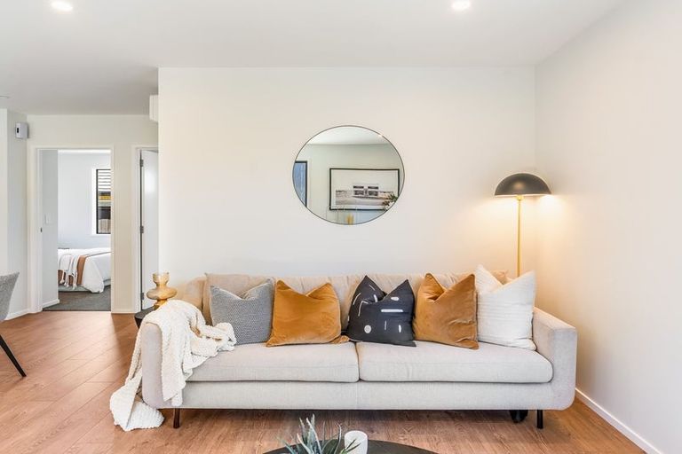 Photo of property in 4 Manaakitia Road, Karaka, 2124