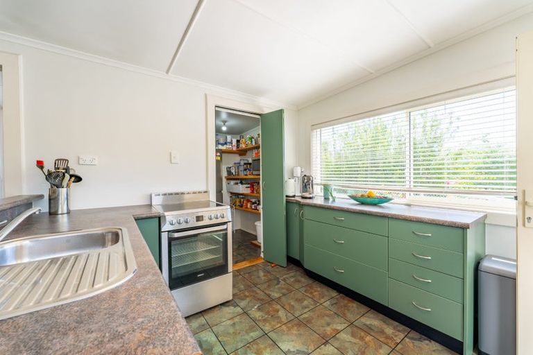 Photo of property in 8 London Street, Hampden, 9410