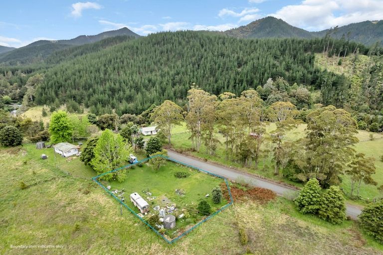 Photo of property in 37 Takitu Road, Pakotai, Whangarei, 0172