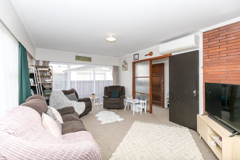 Photo of property in 3 Gadsby Place, Hamilton East, Hamilton, 3216