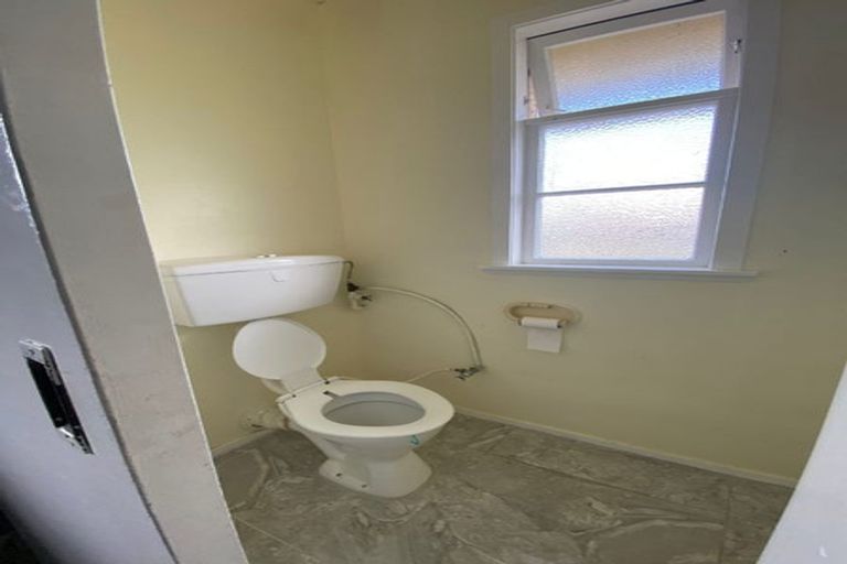 Photo of property in 27a Central Avenue, Papatoetoe, Auckland, 2025