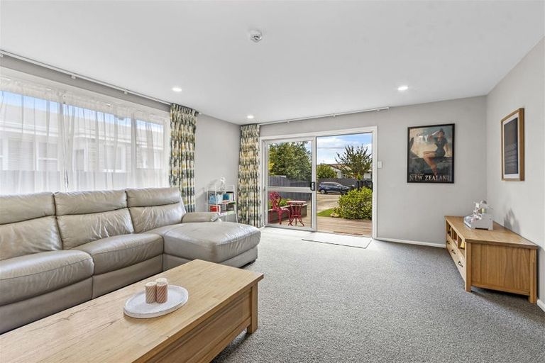 Photo of property in 31 Ebony Street, Bishopdale, Christchurch, 8053