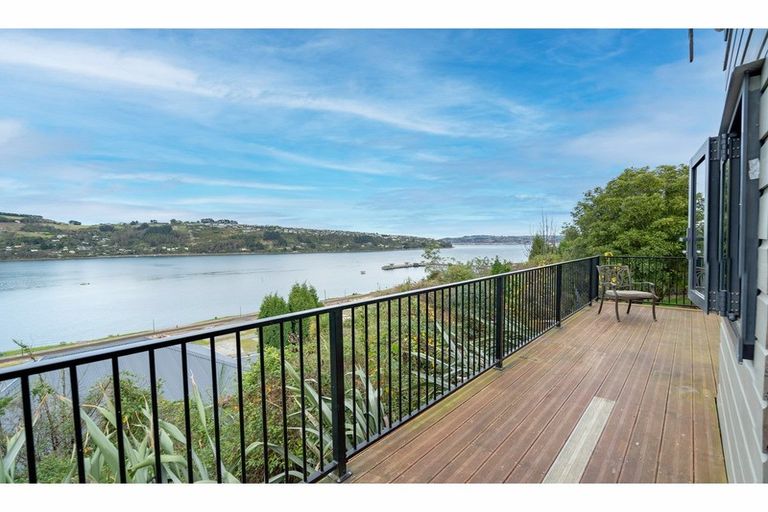 Photo of property in 7 Manuka Street, Ravensbourne, Dunedin, 9022