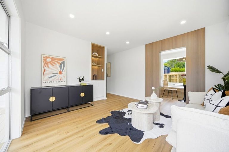 Photo of property in 11 Juniper Road, Sunnynook, Auckland, 0620