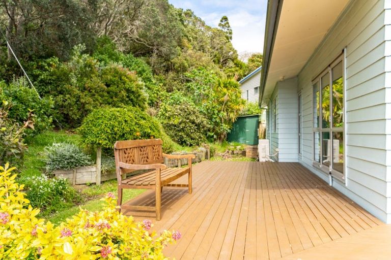 Photo of property in 844 Cove Road, Waipu, 0582