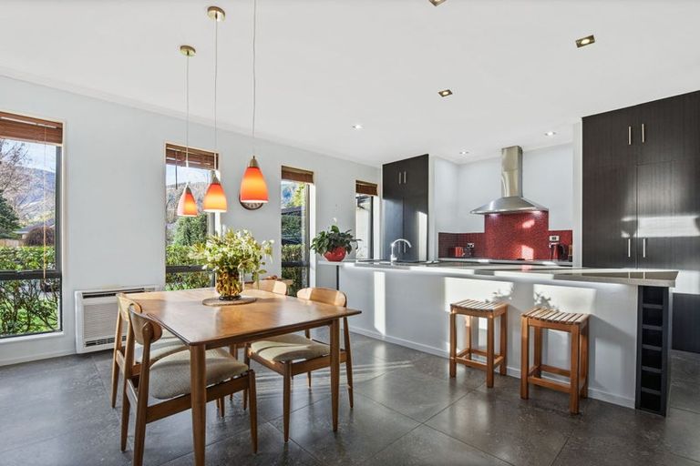 Photo of property in 5 Bridgewater Lane, Stoke, Nelson, 7011