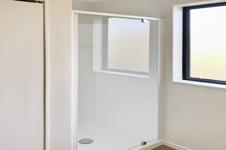 Photo of property in 70 Prado Drive, Pukekohe, 2120