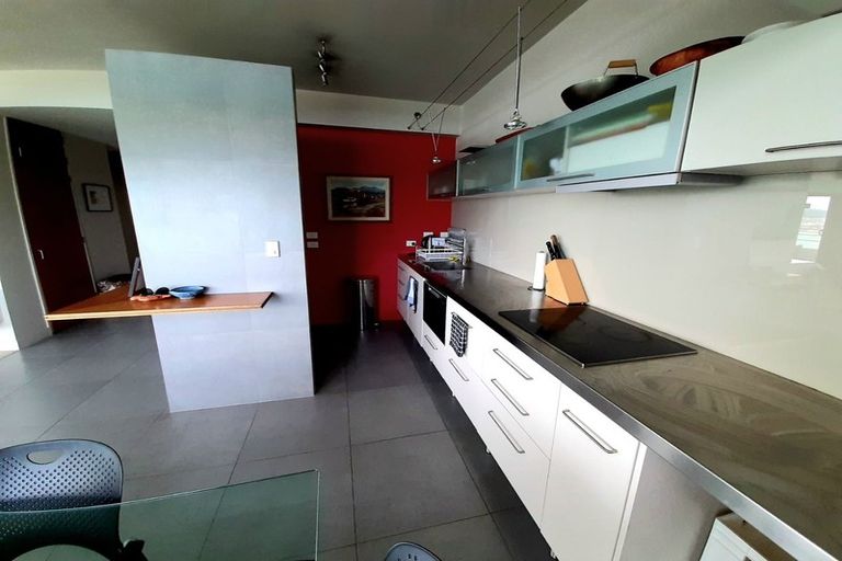 Photo of property in 45 Stanley Point Road, Stanley Point, Auckland, 0624