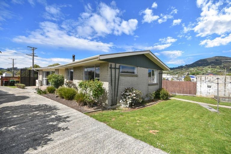 Photo of property in 1 Ashton Street, Mosgiel, 9024