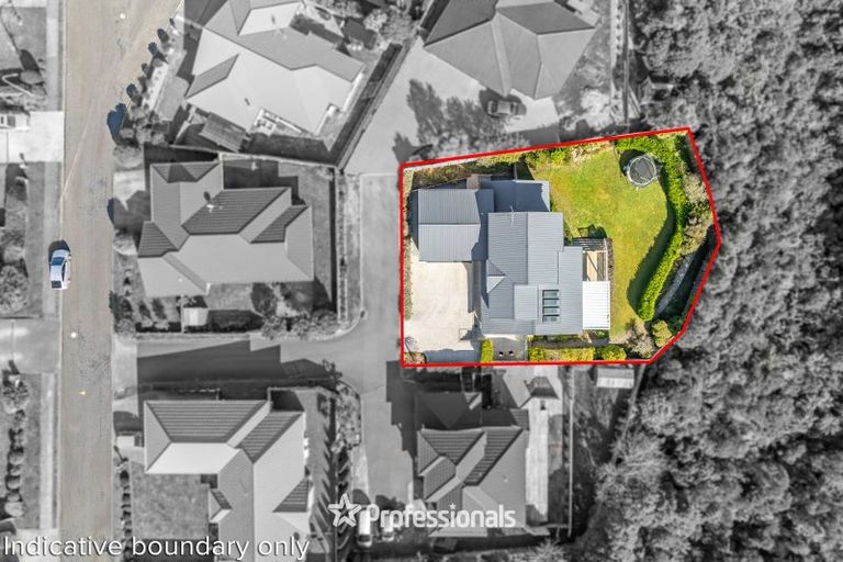 Photo of property in 14 Ronald Scott Grove, Riverstone Terraces, Upper Hutt, 5018