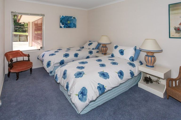 Photo of property in 21 Kinnard Lane, Totara Park, Auckland, 2019