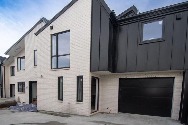 Photo of property in 4/133 Blighs Road, Strowan, Christchurch, 8052