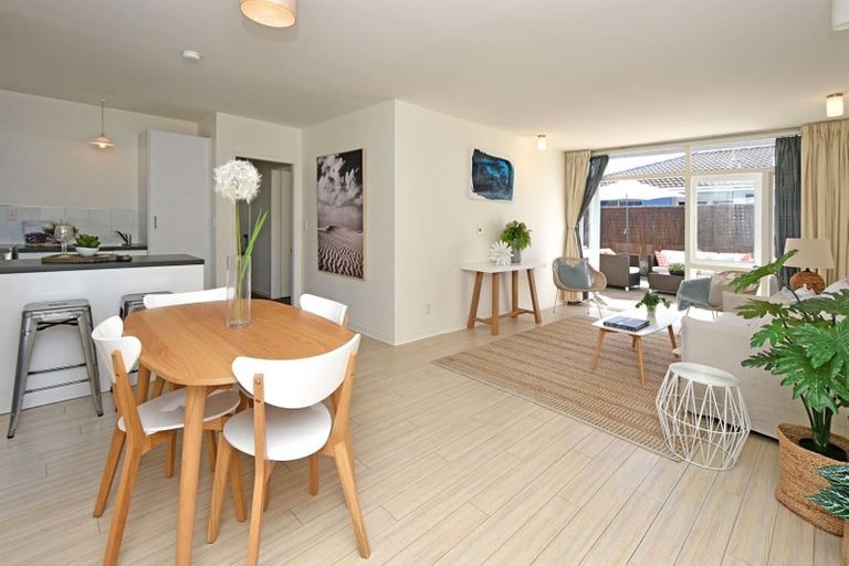 Photo of property in 4/433 Marine Parade, South New Brighton, Christchurch, 8062