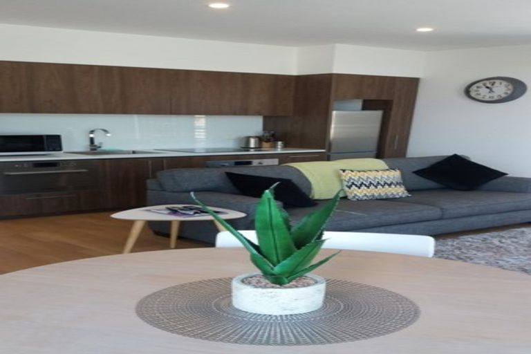 Photo of property in 50 Kilmore Street, Christchurch Central, Christchurch, 8013