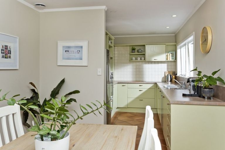 Photo of property in 36 Tilden Avenue, Hillcrest, Auckland, 0627