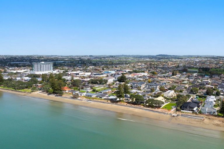 Photo of property in 359 Hibiscus Coast Highway, Orewa, 0931