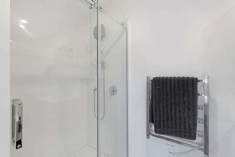 Photo of property in 80 Selo Street, Glen Eden, Auckland, 0602