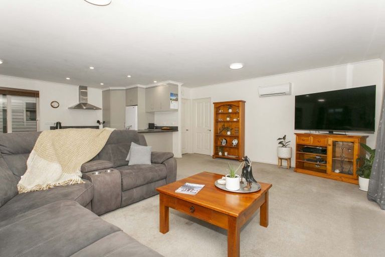 Photo of property in 28 Johnstone Street, Tinwald, Ashburton, 7700