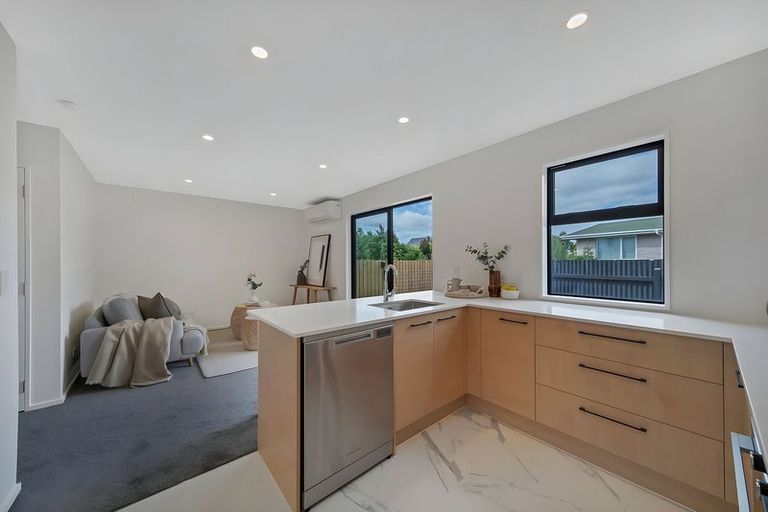 Photo of property in 4/14 Croydon Street, Sydenham, Christchurch, 8023