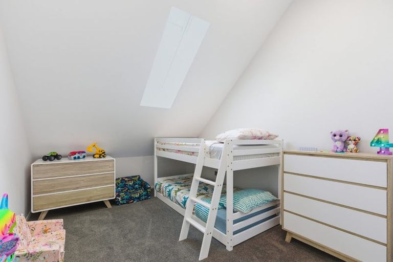 Photo of property in 2 Massee Way, Te Puke, 3119