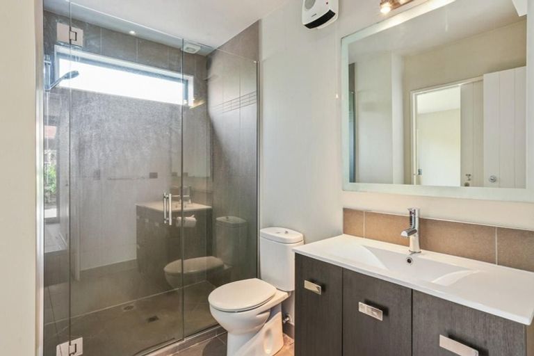 Photo of property in 44a Picton Avenue, Riccarton, Christchurch, 8011