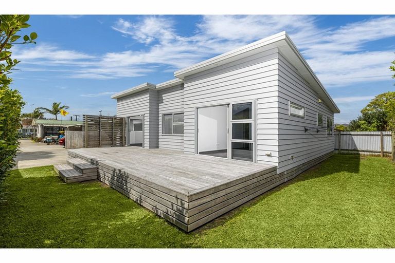 Photo of property in 38a Hatton Road, Orewa, 0931