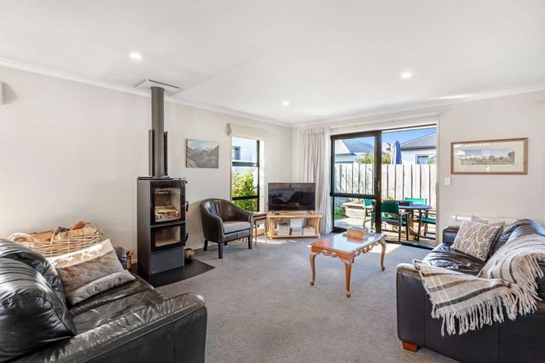 Photo of property in 27 Katrine Drive, Marshland, Christchurch, 8083