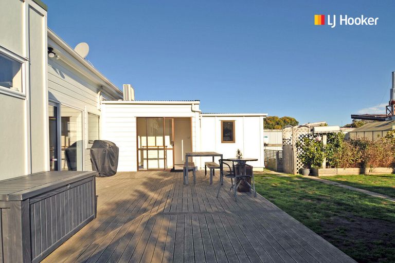 Photo of property in 23 Burns Street, South Dunedin, Dunedin, 9012