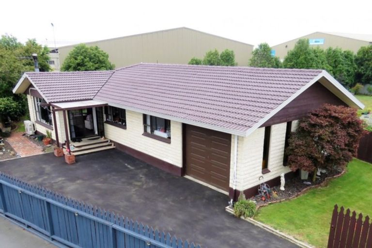 Photo of property in 75 Salisbury Crescent, Oamaru North, Oamaru, 9400