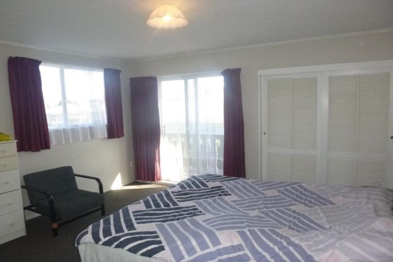 Photo of property in 61a Bristol Square, Hutt Central, Lower Hutt, 5010