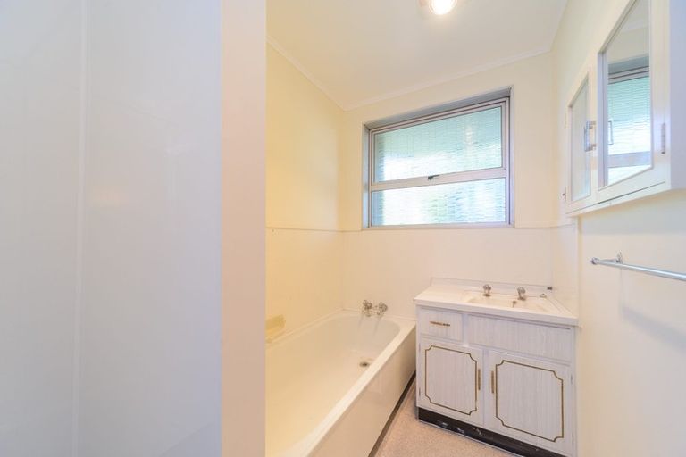 Photo of property in 40 Titoki Street, Palmerston North, 4414