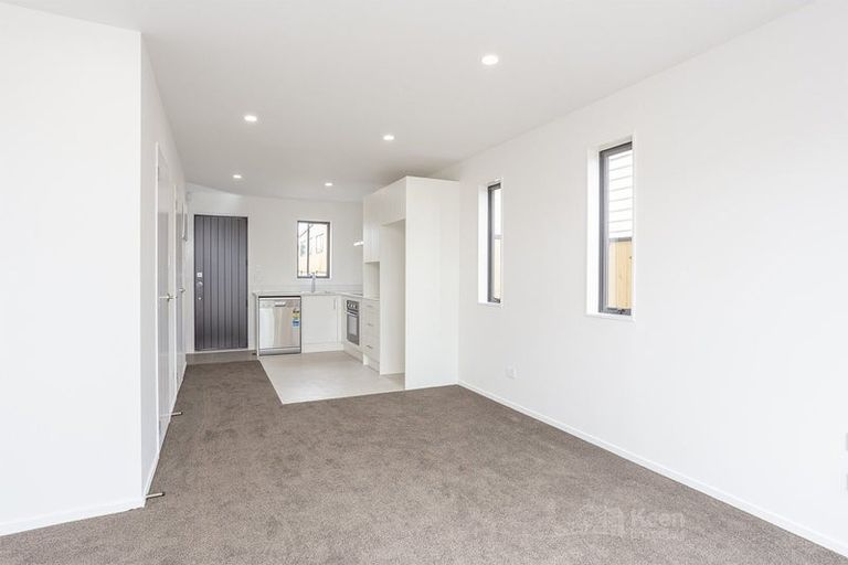 Photo of property in 25 Raupeti Lane, Henderson, 0612