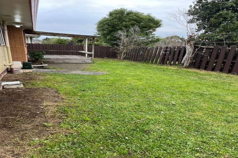 Photo of property in 39a Butley Drive, Farm Cove, Auckland, 2012