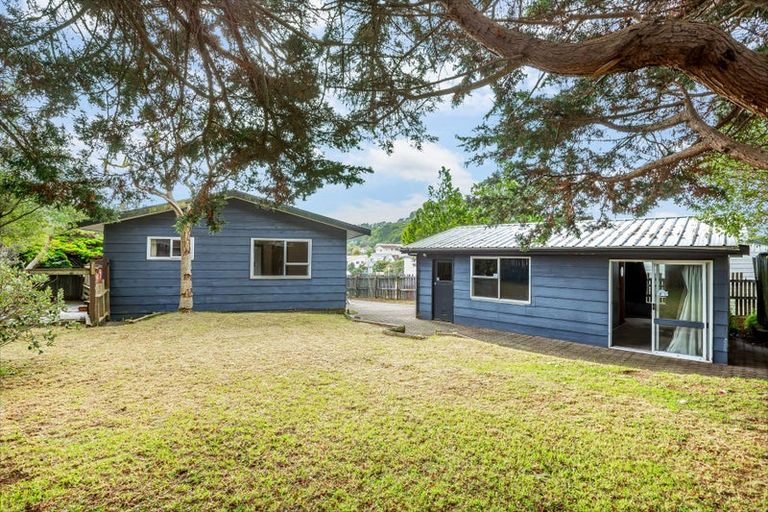 Photo of property in 108 Omapere Street, Whitby, Porirua, 5024
