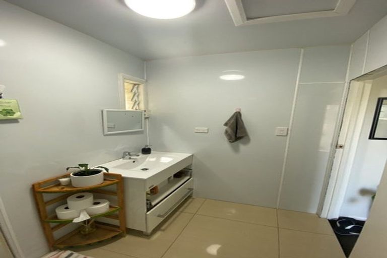 Photo of property in 1/146b Great South Road, Manurewa, Auckland, 2102