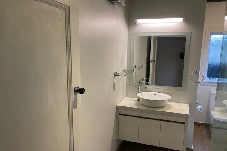 Photo of property in 90 Naylor Street, Hamilton East, Hamilton, 3216