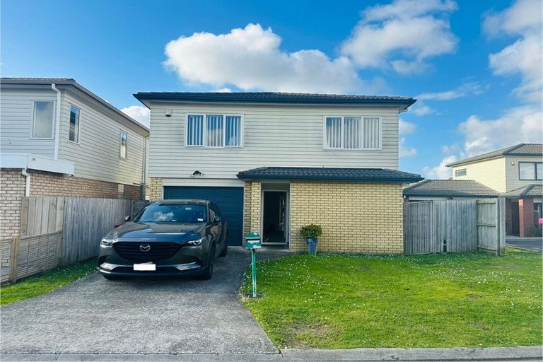 Photo of property in 8 Magnolia Place, Flat Bush, Auckland, 2016