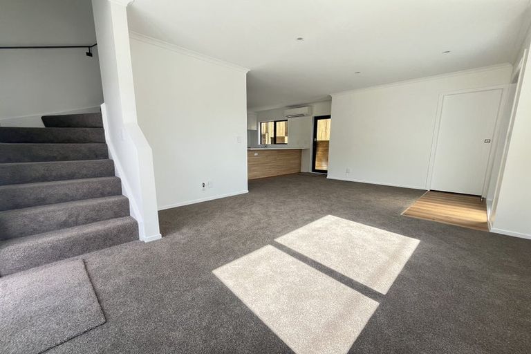 Photo of property in 5 Mahoe Street, Tawa, Wellington, 5028