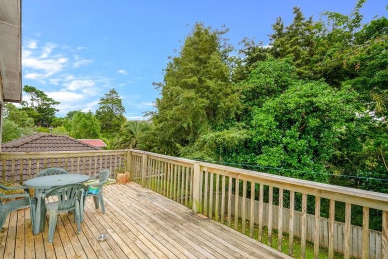 Photo of property in 3/34 Don Buck Road, Massey, Auckland, 0614