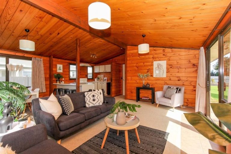 Photo of property in 28 Fitzroy Road, Fitzroy, New Plymouth, 4312