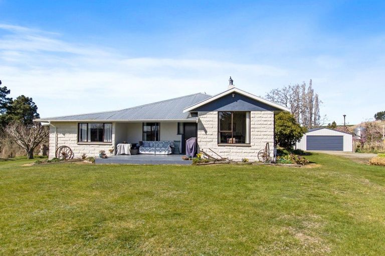 Photo of property in 43 Doug Ledgerwood Drive, Wanaka, 9305