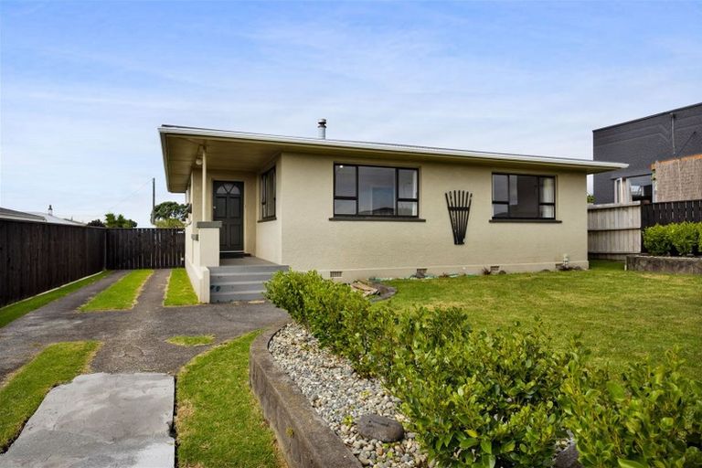 Photo of property in 207 South Road, Spotswood, New Plymouth, 4310