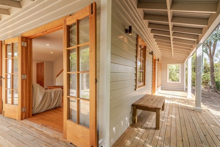 Photo of property in 164 Pawsons Valley Road, Duvauchelle, 7581