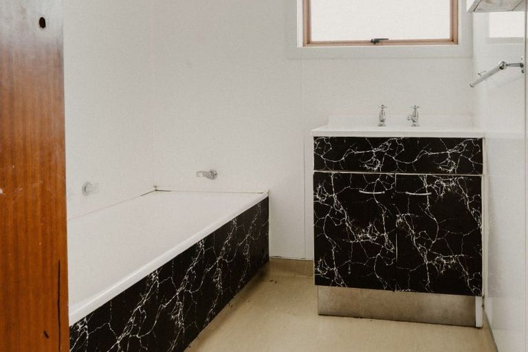 Photo of property in 12a John Laughton Place, Whakatane, 3120