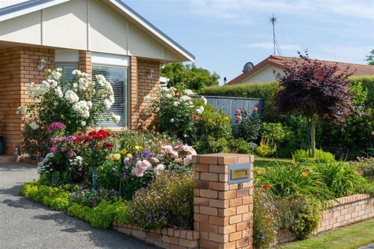 Photo of property in 2 Joan Allen Lane, Masterton, 5810