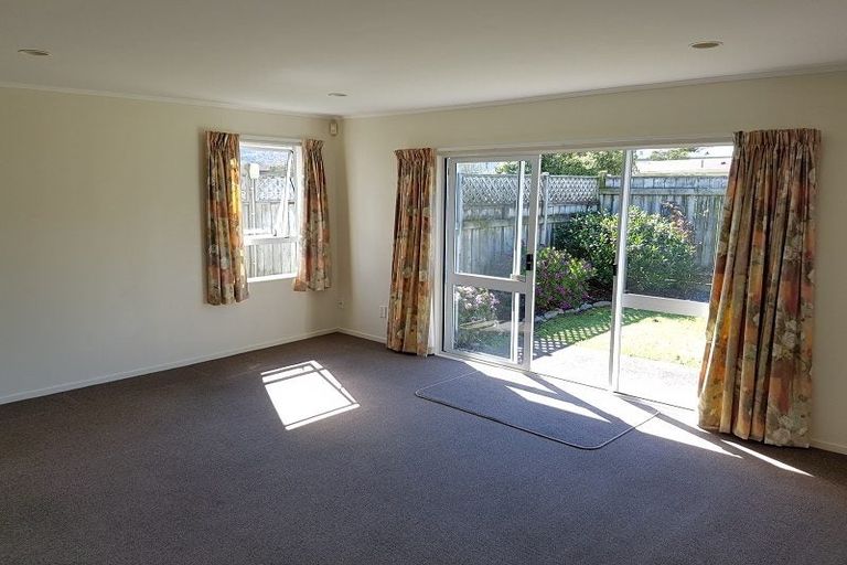 Photo of property in 56 Daysh Street, Avalon, Lower Hutt, 5011