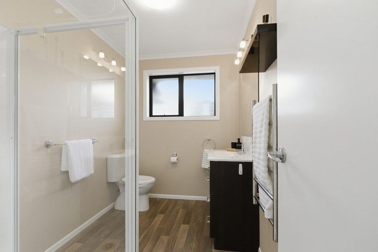 Photo of property in 21 Bathurst Crescent, Pyes Pa, Tauranga, 3112