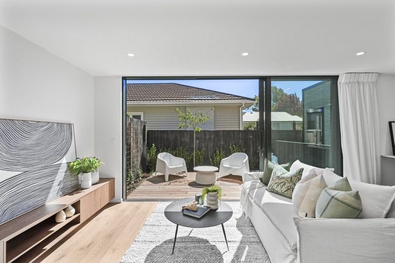 Photo of property in 2/31 Rutland Street, St Albans, Christchurch, 8014